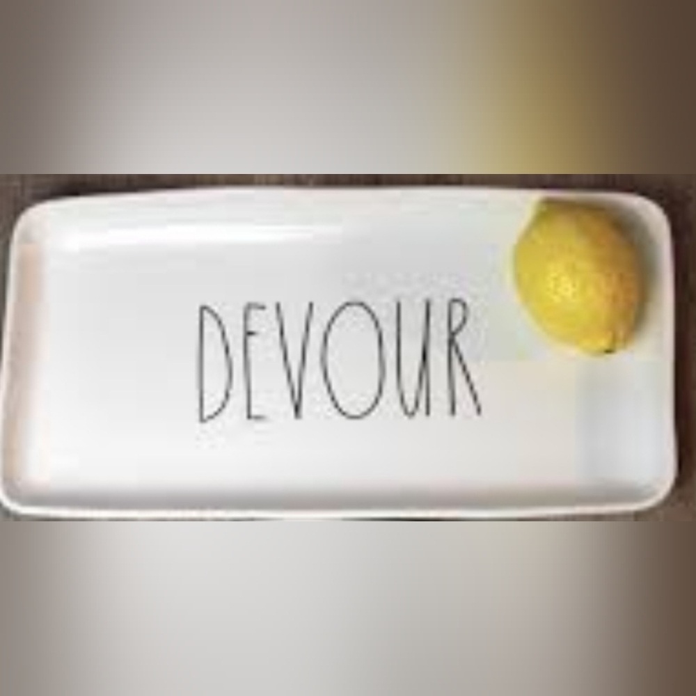 Rae Dunn DEVOUR tray EUC